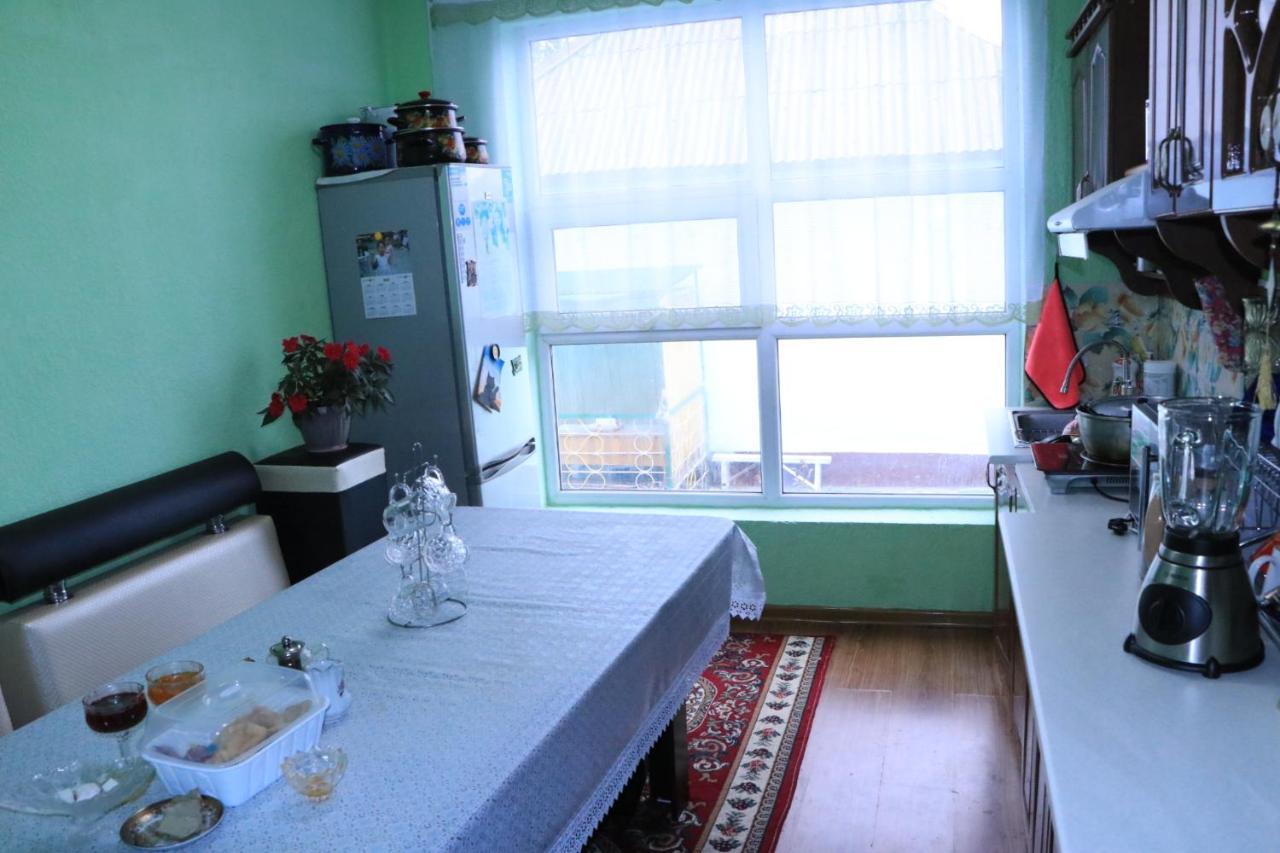 Guest House Oimo Balykchy ภายนอก รูปภาพ