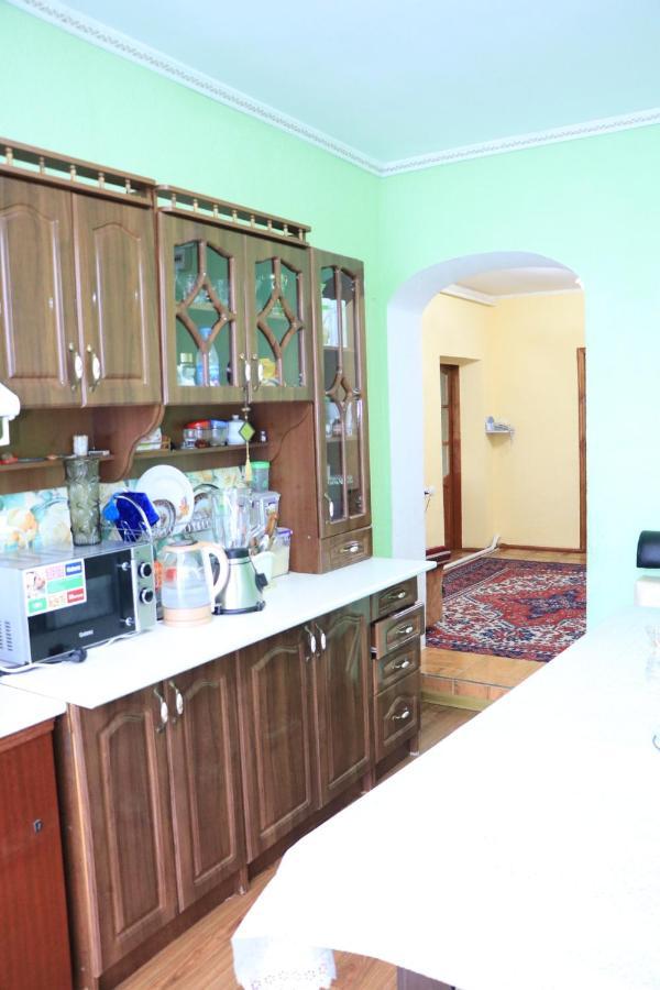 Guest House Oimo Balykchy ภายนอก รูปภาพ